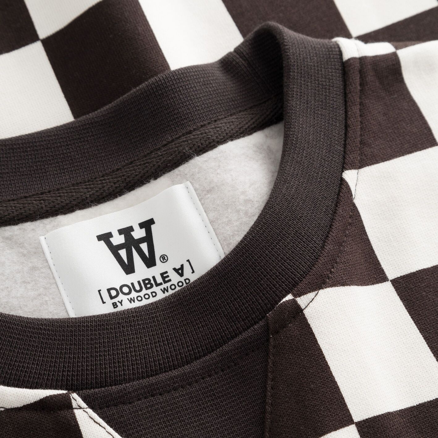 Digital PR & Showroom Manager